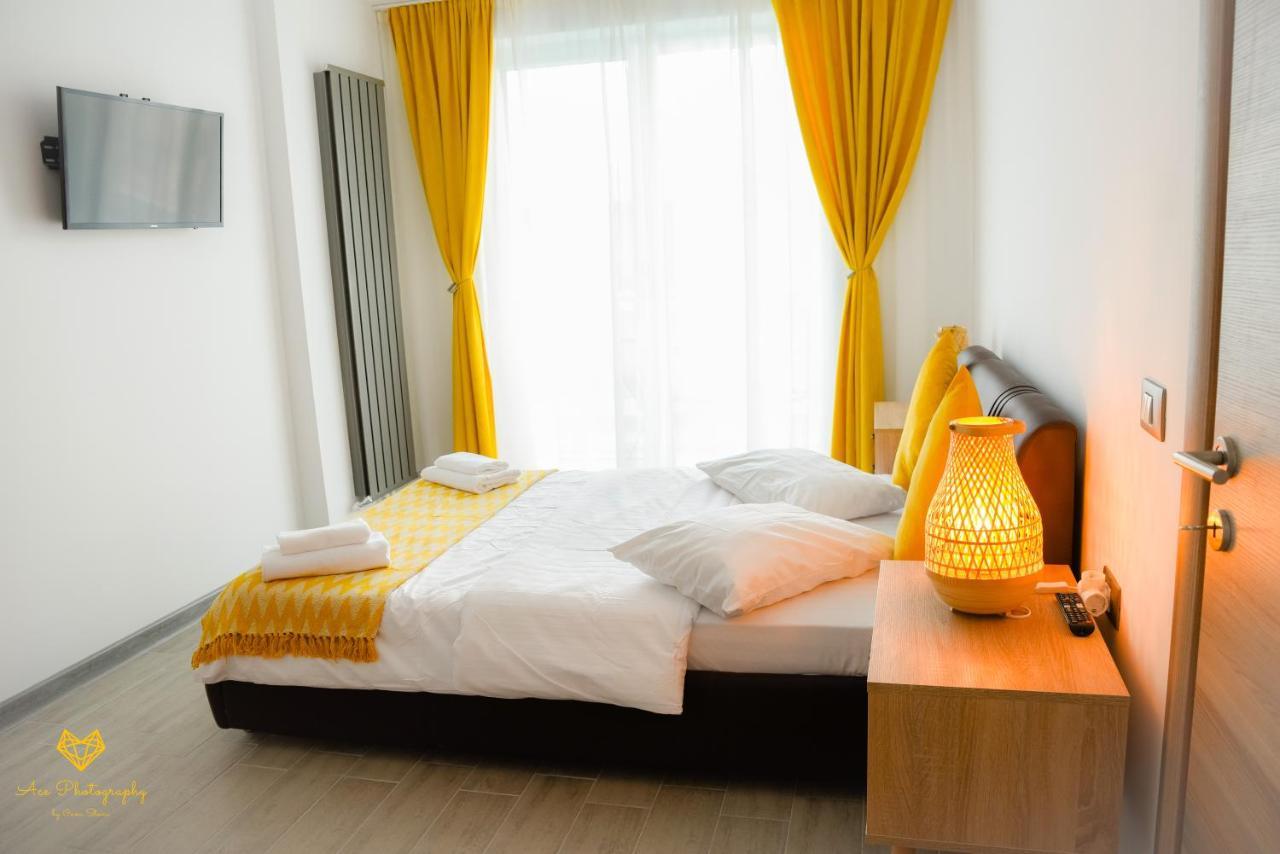 Ace Aparthotel Pool & Spa Mamaia Nord Navodari Exterior photo