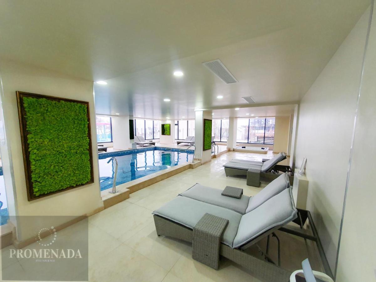 Ace Aparthotel Pool & Spa Mamaia Nord Navodari Exterior photo