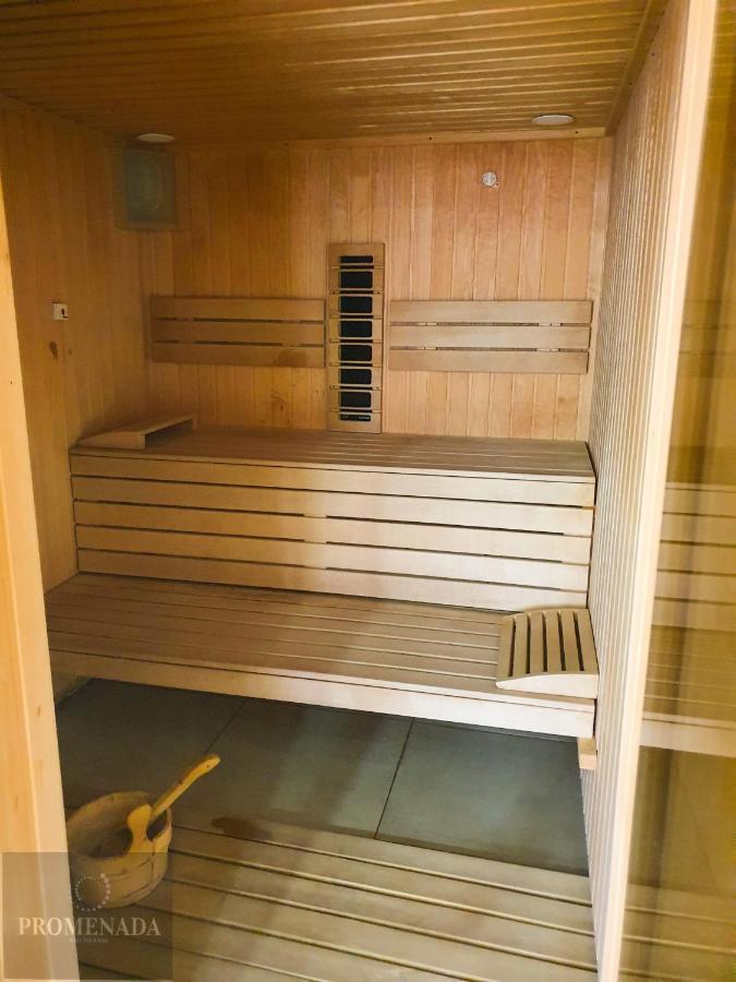 Ace Aparthotel Pool & Spa Mamaia Nord Navodari Exterior photo